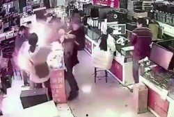 电池爆炸最新爆料最新消息,揭秘事故原因与应对措施